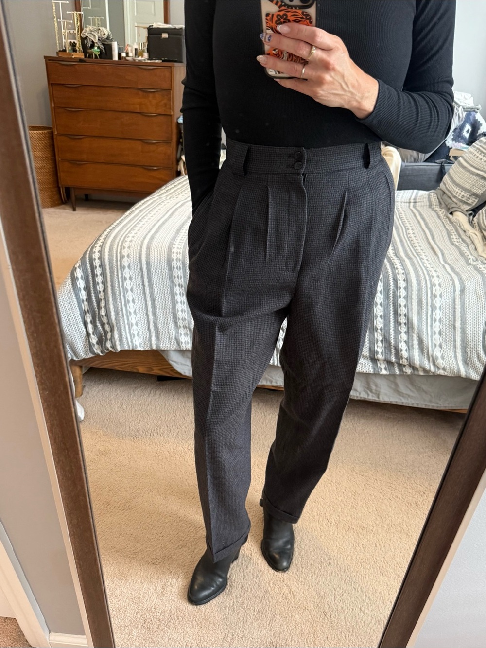 Vintage 90’s Giorgio Sant’Angelo High-waisted Pleated Wool Pants